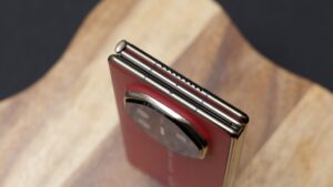 英国被排除在华为 Mate Xt 三折全球发布之外