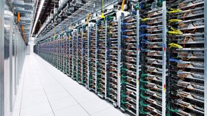 AI 推动的增长：Amazon、Google 和 Microsoft 收益比较