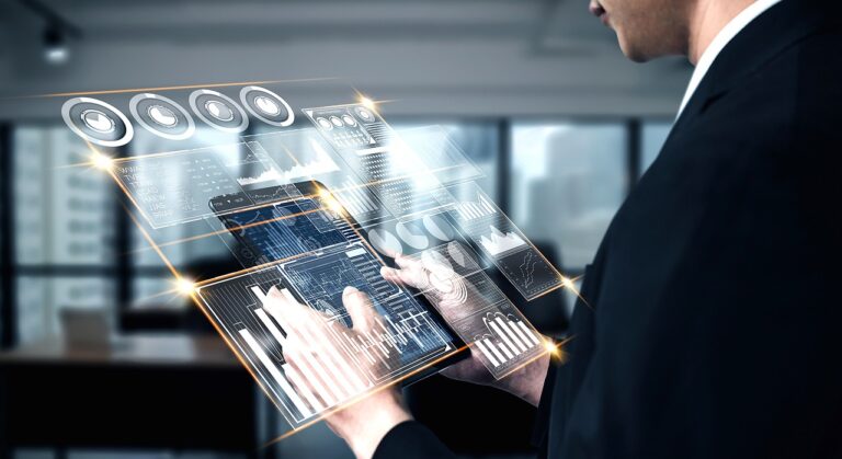 AI 在内容审核中的好处和风险