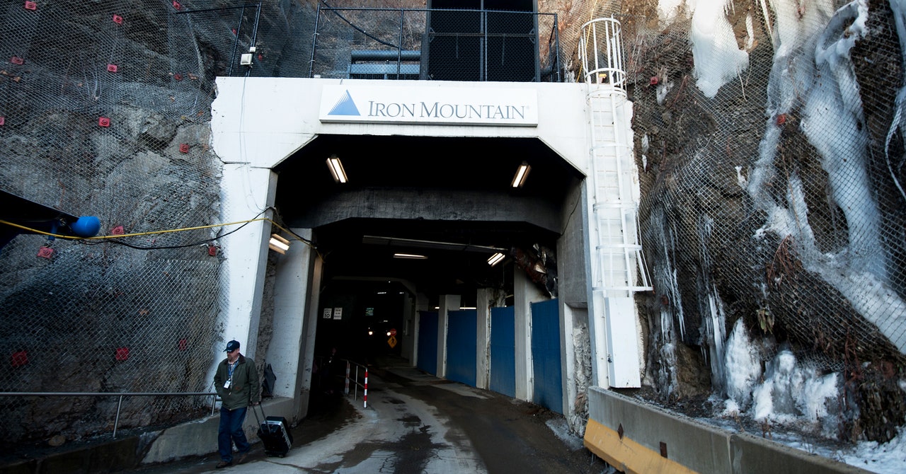 埃隆马斯克 （Elon Musk） 关于为什么联邦退休仍然由石灰石矿管理，犯了什么错误