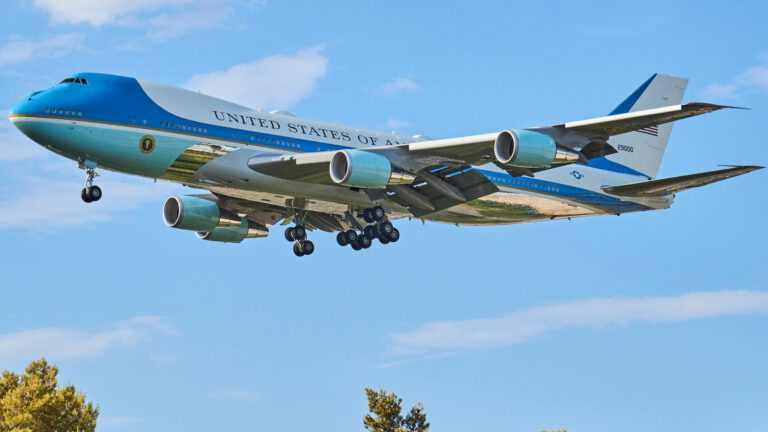Executive One Foxtrot：呼号的含义以及空军一号是否会使用它