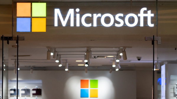Microsoft 员工抗议向以色列军方出售服务