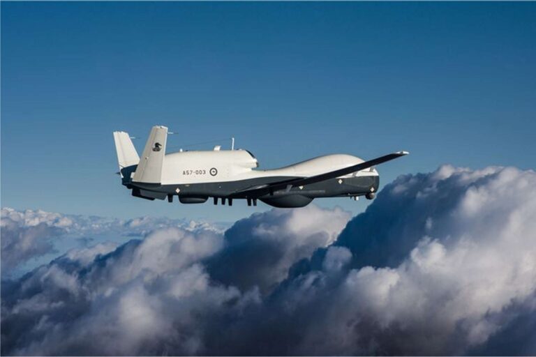 澳大利亚完成其空军第三台 MQ-4C Triton 无人机系统的测试