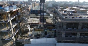 无人机图片展示了巴盖特区建设的最新进展