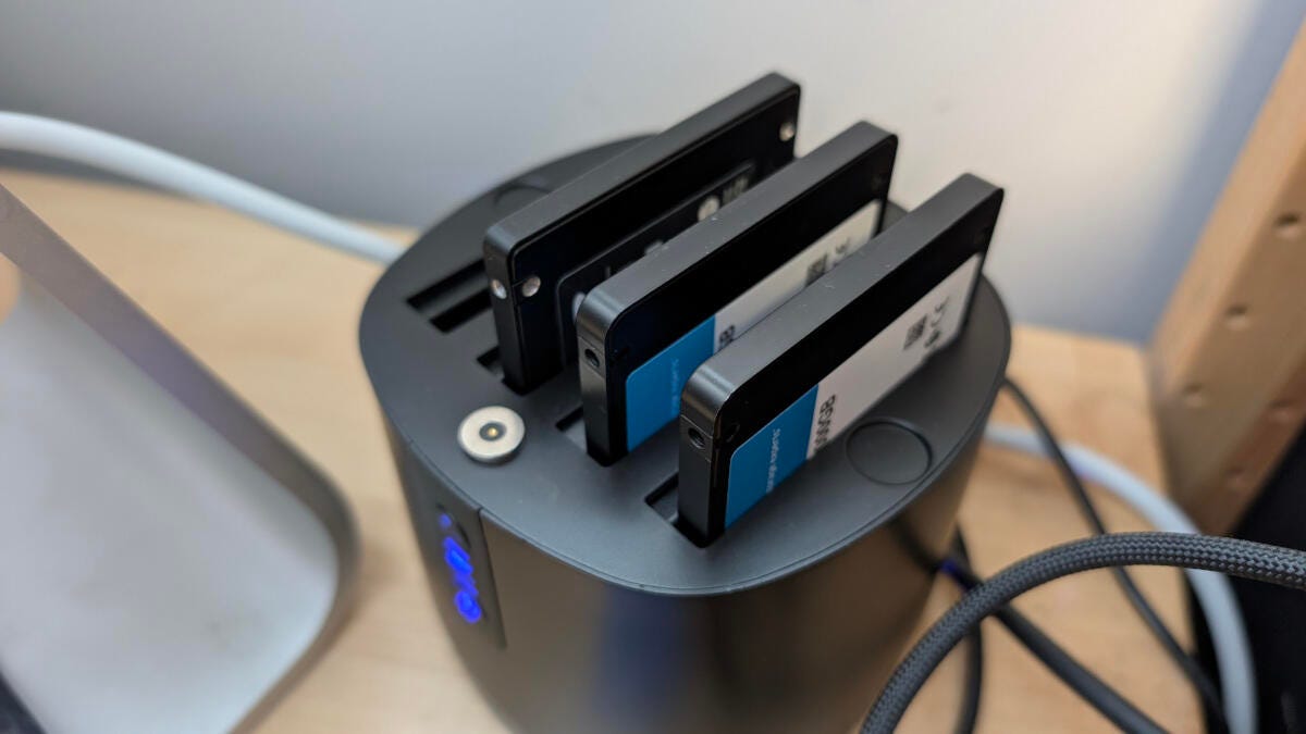 这个 SSD 扩展坞是我为 iMac 所做的最好的投资之一 – 原因如下