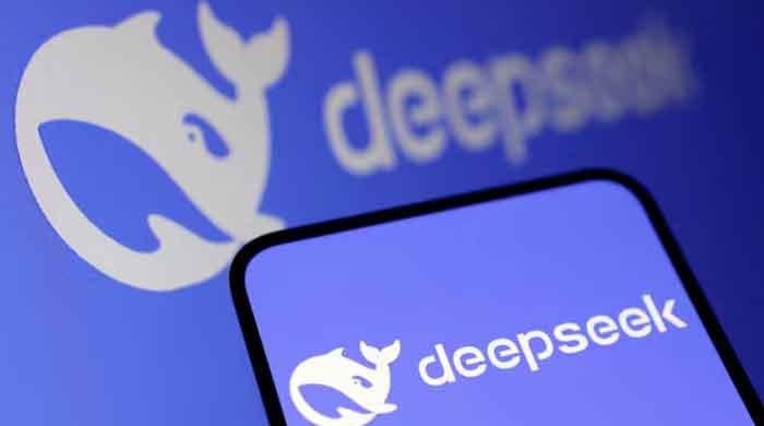 中国 AI DeepSeek 为开发人员将非高峰期定价下调高达 75%