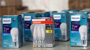 我改用 LED 灯泡来省钱，但这样做发现了其他 5 个好处