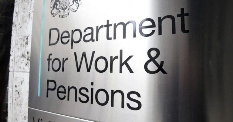 DWP 使用 AI 帮助做出有关人们福利的决策的计划