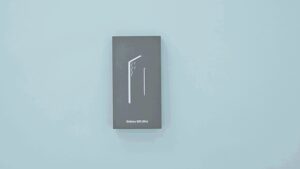 [拆箱]Galaxy S25 Ultra：令人惊叹的设计与强大的 AI 性能