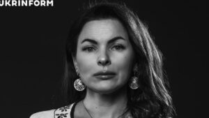 记者 Tetiana Kulyk、外科医生 Pavlo Ivanchov 在无人机袭击中丧生