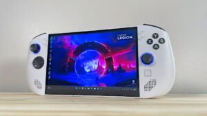 联想 Legion Go S 评测：一款全美无物的游戏掌上电脑