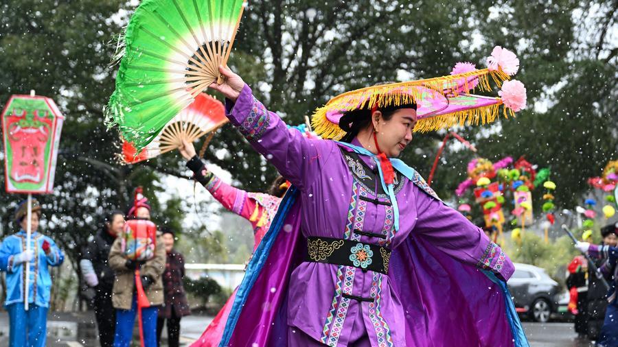 阿里巴巴与苹果达成 AI 合作，为移动服务赋能