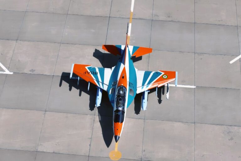 伊朗部署俄罗斯 Yak-130 喷气式飞机拦截军事演习中的无人机