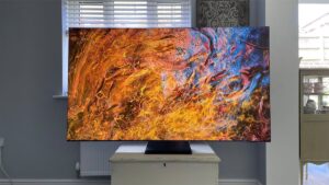 这款 8K 三星电视的价格是有史以来最低的，折扣高达 3 英镑