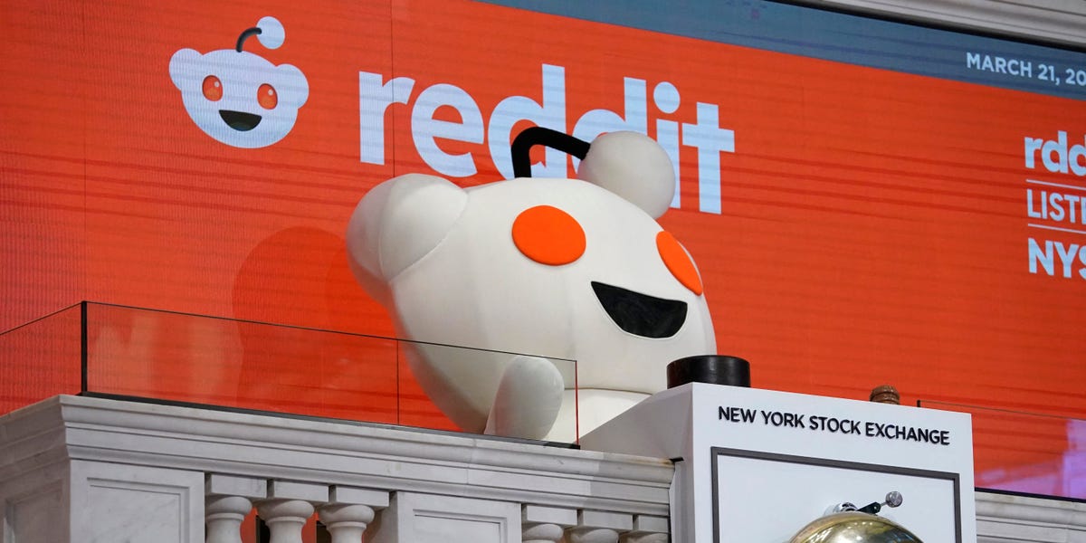 Reddit 的股价下跌 15%，此前首席执行官表示谷歌算法调整损害了流量