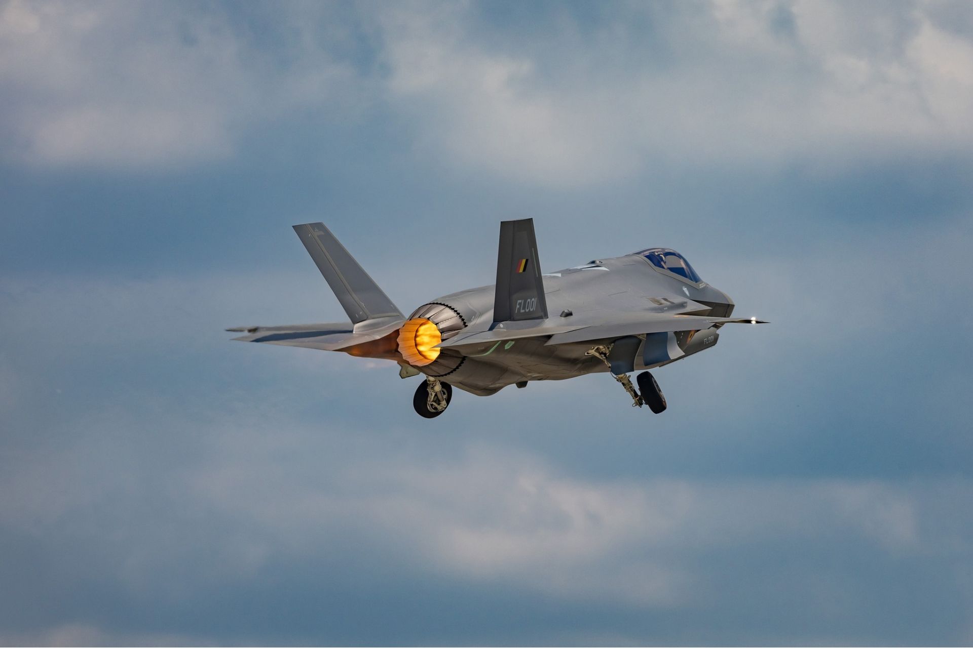 比利时用两架新交付的 F-35 战斗机为其防空的未来做准备