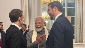 莫迪总理在美国选举获胜后的第一次会议上赞扬了JD Vance：伟大的胜利