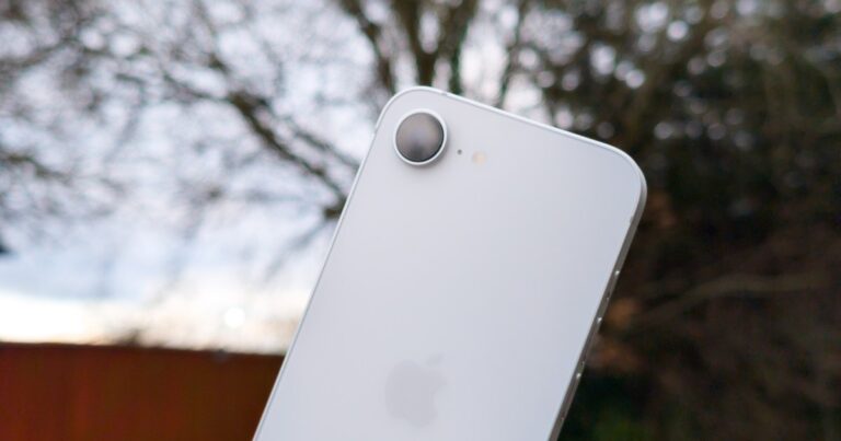 网络测试显示 iPhone 16e 中的 Apple C16 调制解调器在重要领域获胜
