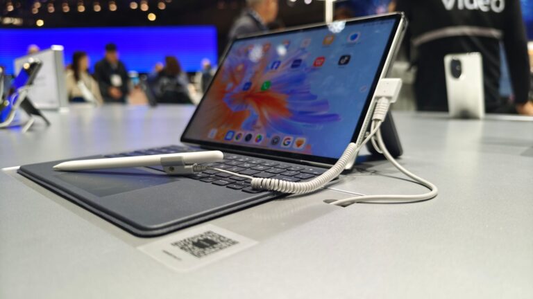 Honor Pad V9 是我在 MWC 2025 上见过的最超值的平板电脑