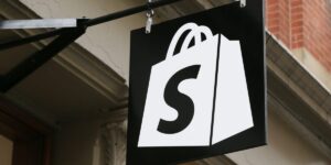 Shopify 收购了 Vantage Discovery，这是一家由前 Pinterest 工程领导者创立的 AI 搜索公司