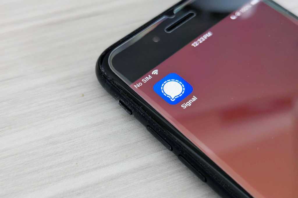 Signal 争议：为什么安全消息应用程序遍布新闻