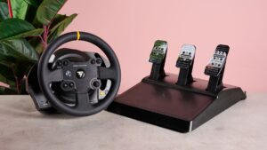 我找不到 Thrustmaster TX Racing Wheel Leather Edition 的太多问题——我的判断是它几乎击败了它的竞争对手