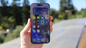 Apple Intelligence 是一个狂热的梦想，我敢打赌 Apple 希望我们都能忘记