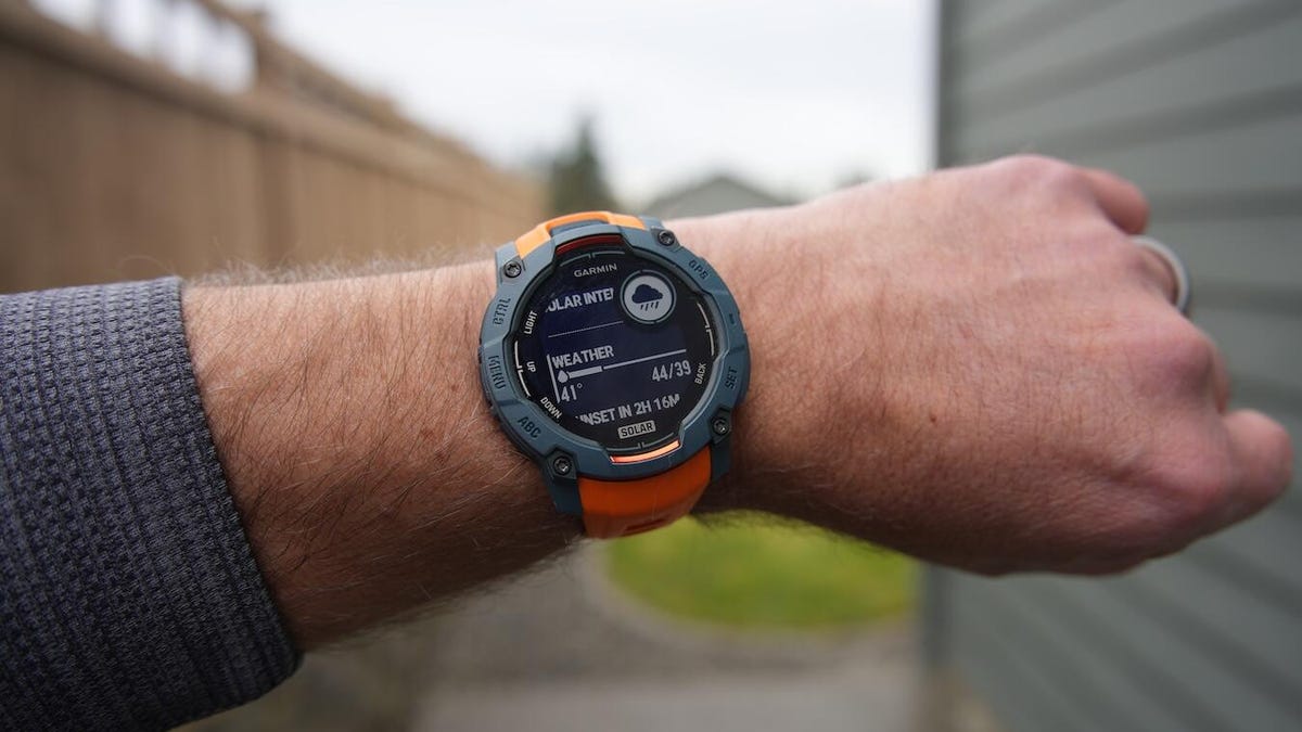 这款 Garmin 手表以实惠的价格赢得了我的心