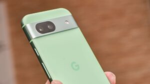 Google Pixel 9a 基准测试链接取笑即将推出的中端产品的性能