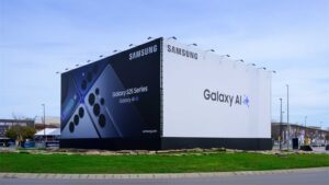 三星在 MWC 2025 上巩固其移动 AI 领导地位：从 Galaxy AI 到以软件为中心的网络