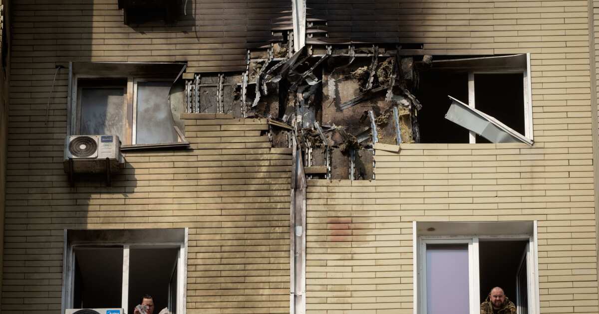 莫斯科在停火谈判前发动无人机袭击后，乌克兰至少有 7 人死亡