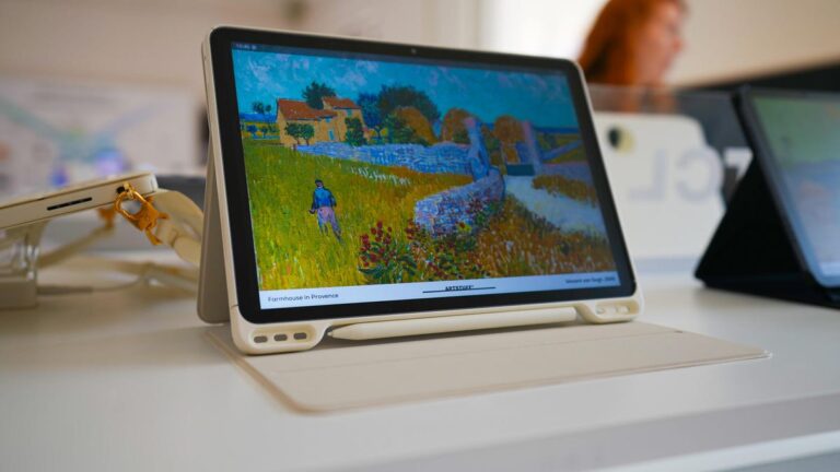取代我的 Kindle 和 iPad 的平板电脑终于有了继任者