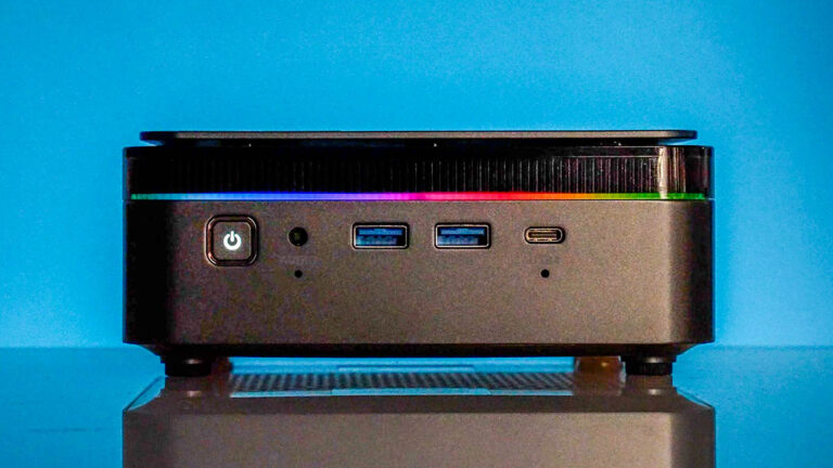 Acemagic F3A 是一款 AMD Ryzen AI 9 Hx 370 迷你电脑，最高 128GB 内存