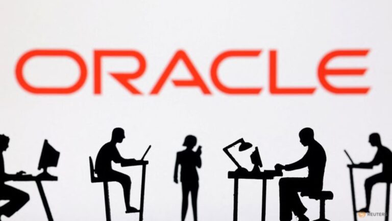 由于 AI 云需求强劲，Oracle 预计下一财年的收入将增长 15%