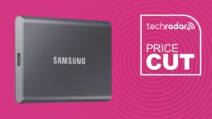 这款宽敞的 2TB 三星便携式 SSD 降至一年多来的最低价格