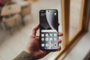 MWC 2025：小米专注于摄影的 15 Ultra 是强者