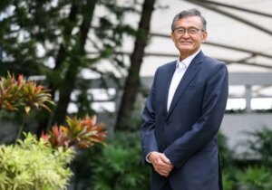 英特尔新任 CEO 达成 $66M 薪酬协议，股票表现状况