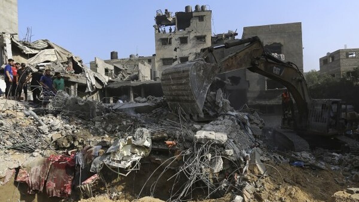 以色列对贝鲁特发动袭击，这是自与真主党停火以来的第一次;加沙在饥饿和袭击中为开斋节做准备