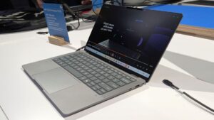 惠普速度快得离谱的 Ryzen AI Max+ Pro 395 笔记本电脑配备 128GB RAM，在美国各地发售，但不会便宜