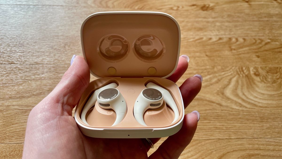 我尝试了 Honor 的新 Earbuds Open，它们直接跳到了不断增长的堆的顶部