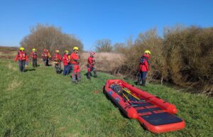 无人机扰乱了奇彭纳姆 （Chippenham） 失踪男子的搜寻工作
