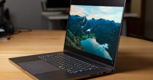 姗姗来迟的 MacBook Pro 设计更新可能会在 2026 年推出