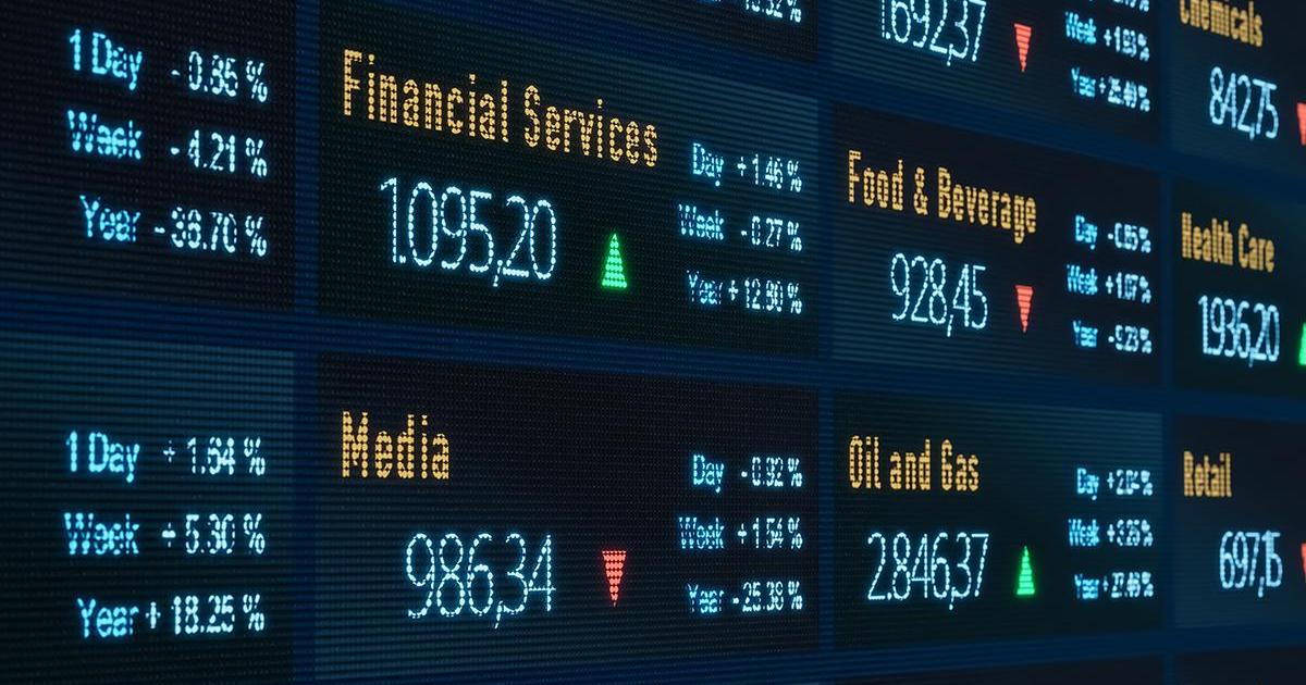 处于十字路口的金融服务