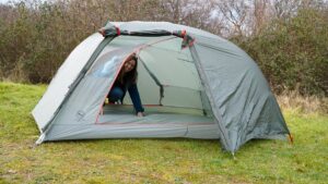我把 Big Agnes Copper Spur UL3 XL 带到树林里，它的离地存储是一个启示