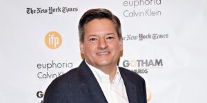 Netflix 联合首席执行官表示，它对创作者比 YouTube 更好