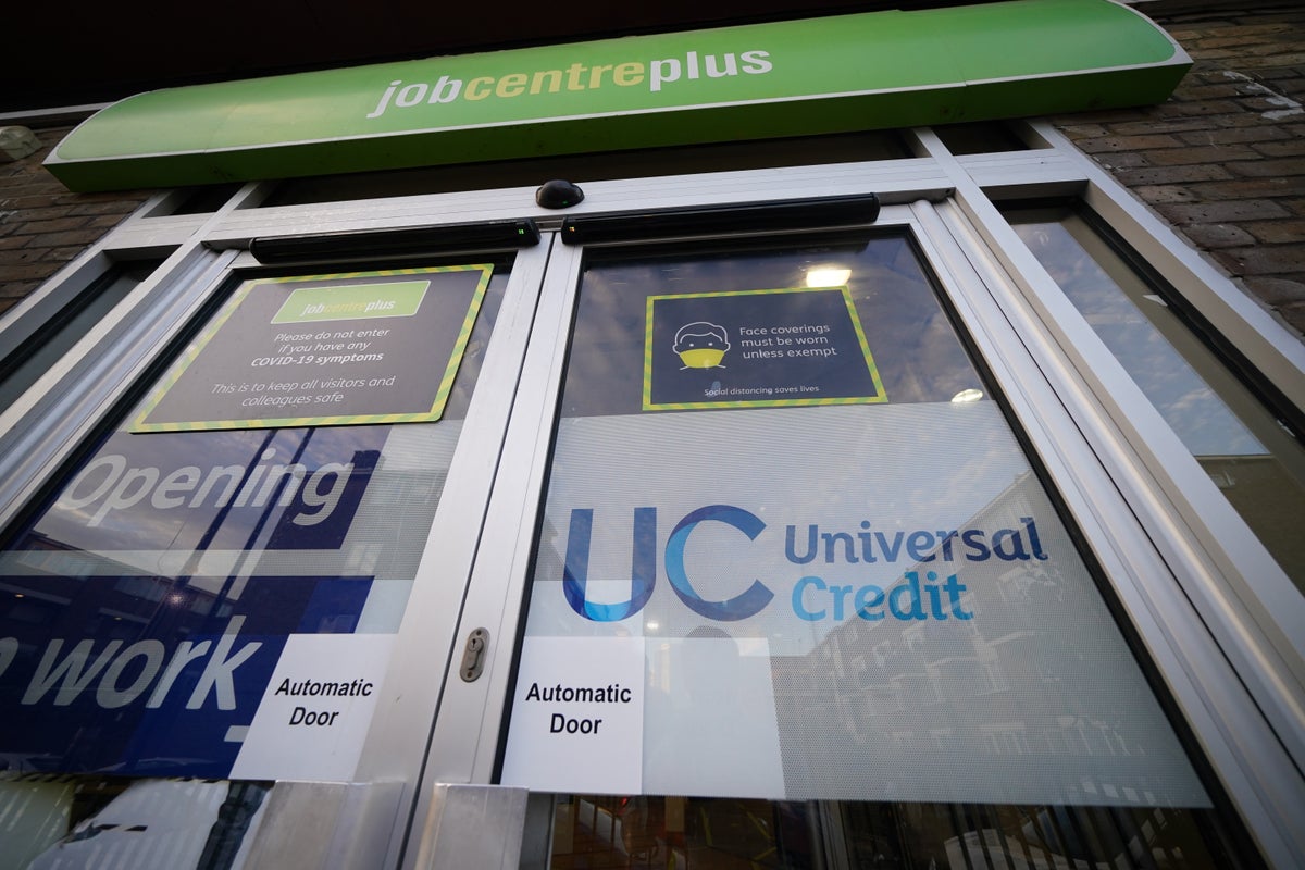 Universal Credit 关闭：用户无法访问福利账户