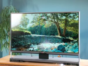 自制 OLED？这位 DIY 爱好者免费用 Scrap 制作了一台高对比度电视
