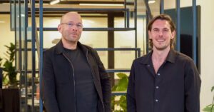 总部位于阿姆斯特丹的 Carv 收购了蒂尔堡的 Recrubo：联合创始人 Matthijs Metzemaekers 谈人工智能驱动的招聘、解决工作超负荷问题和确保公平性