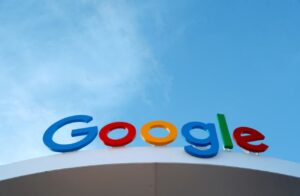 美国教育科技公司在诉讼中表示，谷歌的 AI 预览侵蚀了互联网
