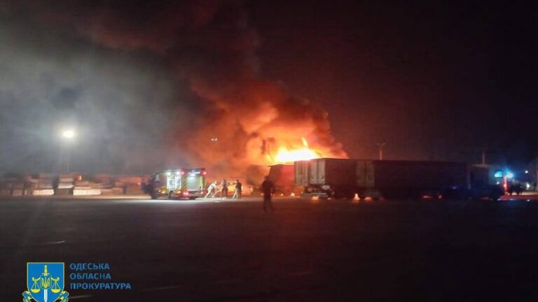 俄罗斯用打击无人机袭击敖德萨地区，一人死亡